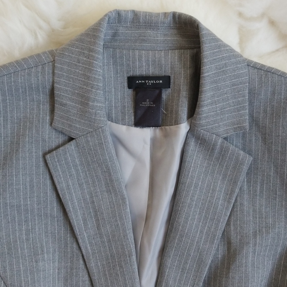 Ann Taylor Gray Pinstripe One Button Jacket - Picture 3 of 8